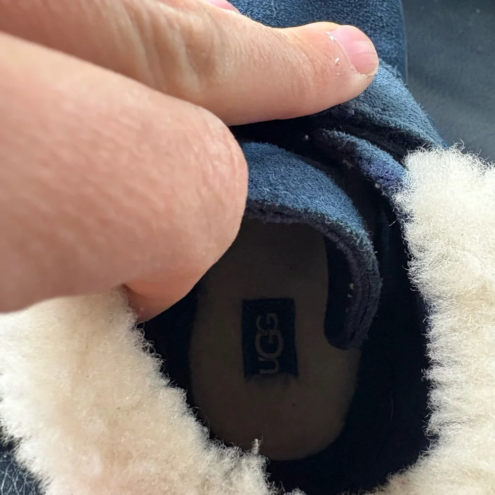 UGG Blue Leather Toddler Booties - Picture 3 of 4